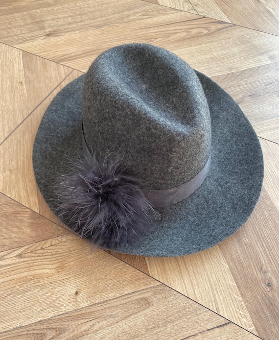 Elegant Gray Wide-brim Wool Hat – Accessories – Size S-M  display picture 1