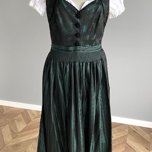 Bavarian Dirndl Dress •Oktoberfest Dress •  Traditional Austrian Dirndl Dress Dark Green Jacquard Pattern with Apron Size 38(M)