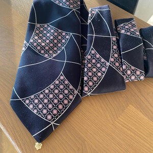 Vintage Alpi Wide Tie Creation Cocosy 70s 80s Brown Geometric | Qiana DuPont Nylon | Made in Italy | 135 x 11 cm