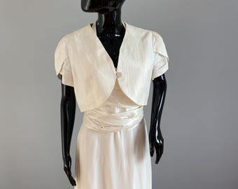 Kurtka typu bolerko CC Ivory z mieszanki lnu, UK16, US12, L, na wesele, elegancka, krótka kurtka na imprezę, lekka, formalna warstwa wierzchnia