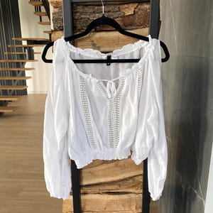 pirate-style women&#39;s blouse, off-the-shoulder muslin top, white boho-style blouse, peasant shirt with bell sleeves, summer women blouse L