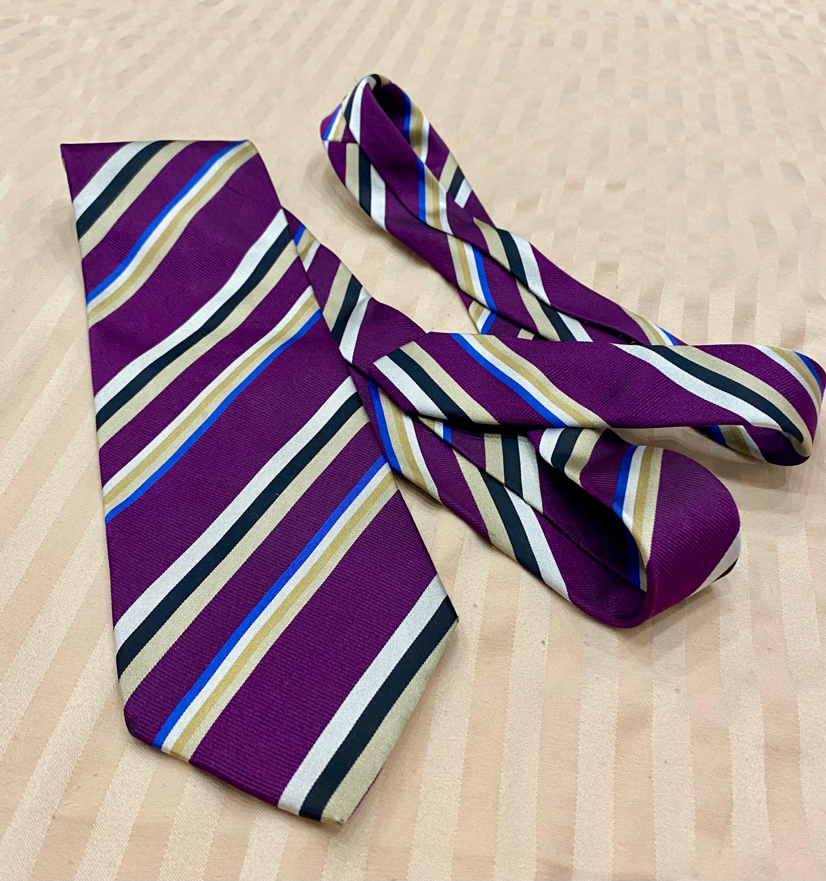 TigerTie Cravatta In Seta Viola Magenta A Righe - 100% Seta Jacquard, Lunghezza 150 Cm, Larghezza 8 Cm, Taglio Classico - 2