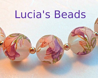 Beautiful Pink Lily Japanese Tensha Beads in 12 MM (5)