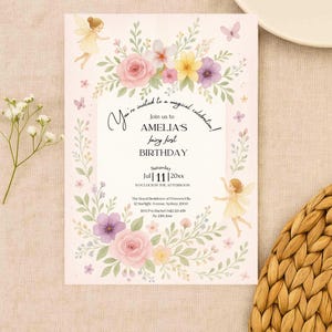 Convite de Aniversário de Fada - Modelo Editável do Canva | Convite para Festa no Jardim em Tons Pastel | Design Floral de Borboleta Rosa | Download Instantâneo