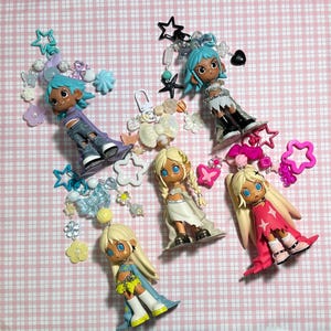lil peach riot loading! series figure beaded charm keychains