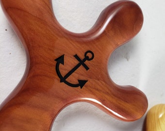 Medium Cedar Palm Cross with Anchor