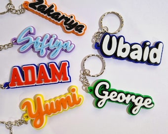 Llavero personalizado con nombre impreso en 3D: colores y fuentes personalizados
