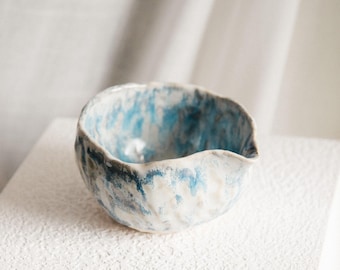 Handmade Ceramic Matcha Bowl with Spout: Pottery Tea Ceremony Cup