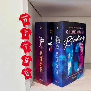 Jongens van Tommen Mini Jersey, Boekenplankdecoratie, Chloe Walsh, Binding 13, Keeping 13, Saving 6, Redeeming 6, Taming 7, Boekachtig verzamelobject