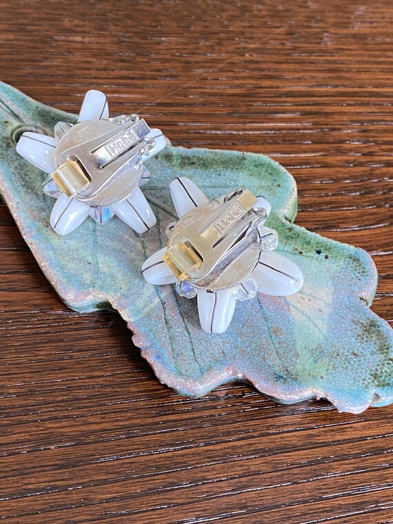 Gorgeous Hobe’ Milk Glass and Rhinestone Clip Earrings View 4