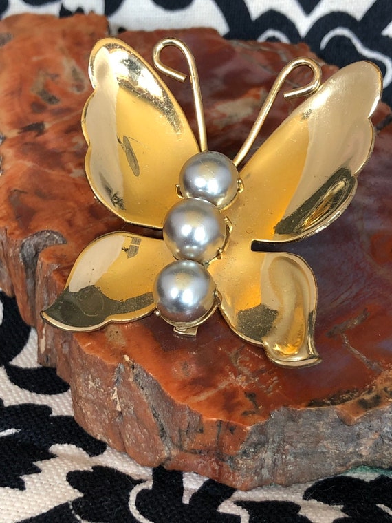 Coro Gold Tone Butterfly Brooch with Pearls