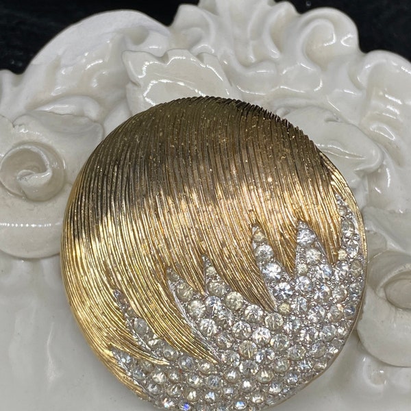 Rare Nettie Rosenstein Brushed Gold Round Brooch with Pave Rhinestones