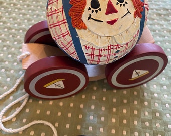 Briere Folk Art Pull Toy 1991 Raggedy Ann Ball & Cart