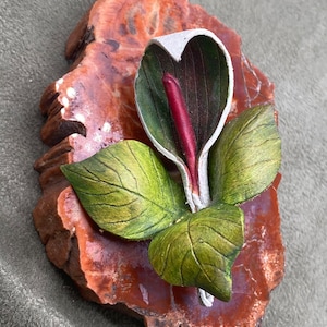 Wonderful Leather Calla Lilly Brooch