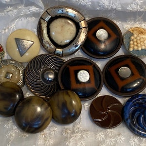 Vintage Collectible Buttons