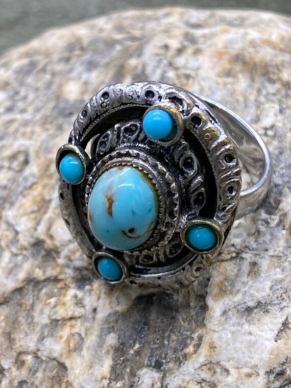 Whiting and Davis Faux Turquoise and Silver Ring - image 3