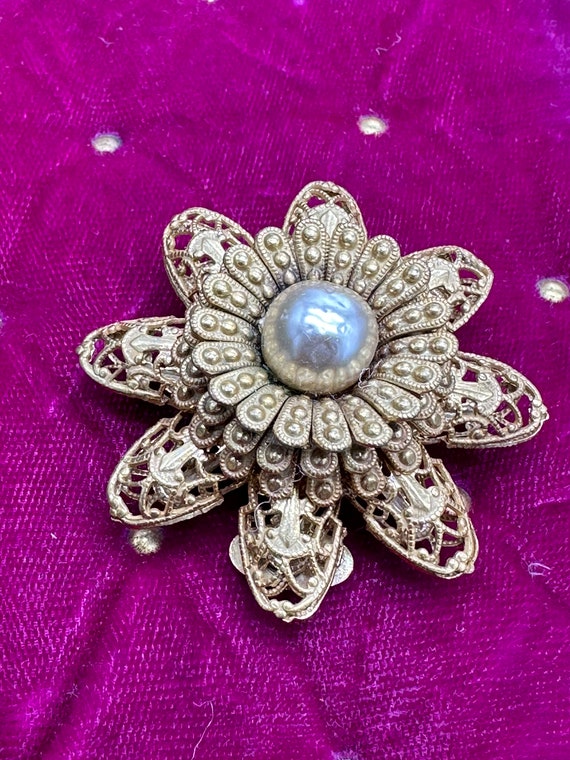 SIGNED GORGEOUS VINTAGE MIRIAM HASKELL PEARL GOLD TONE