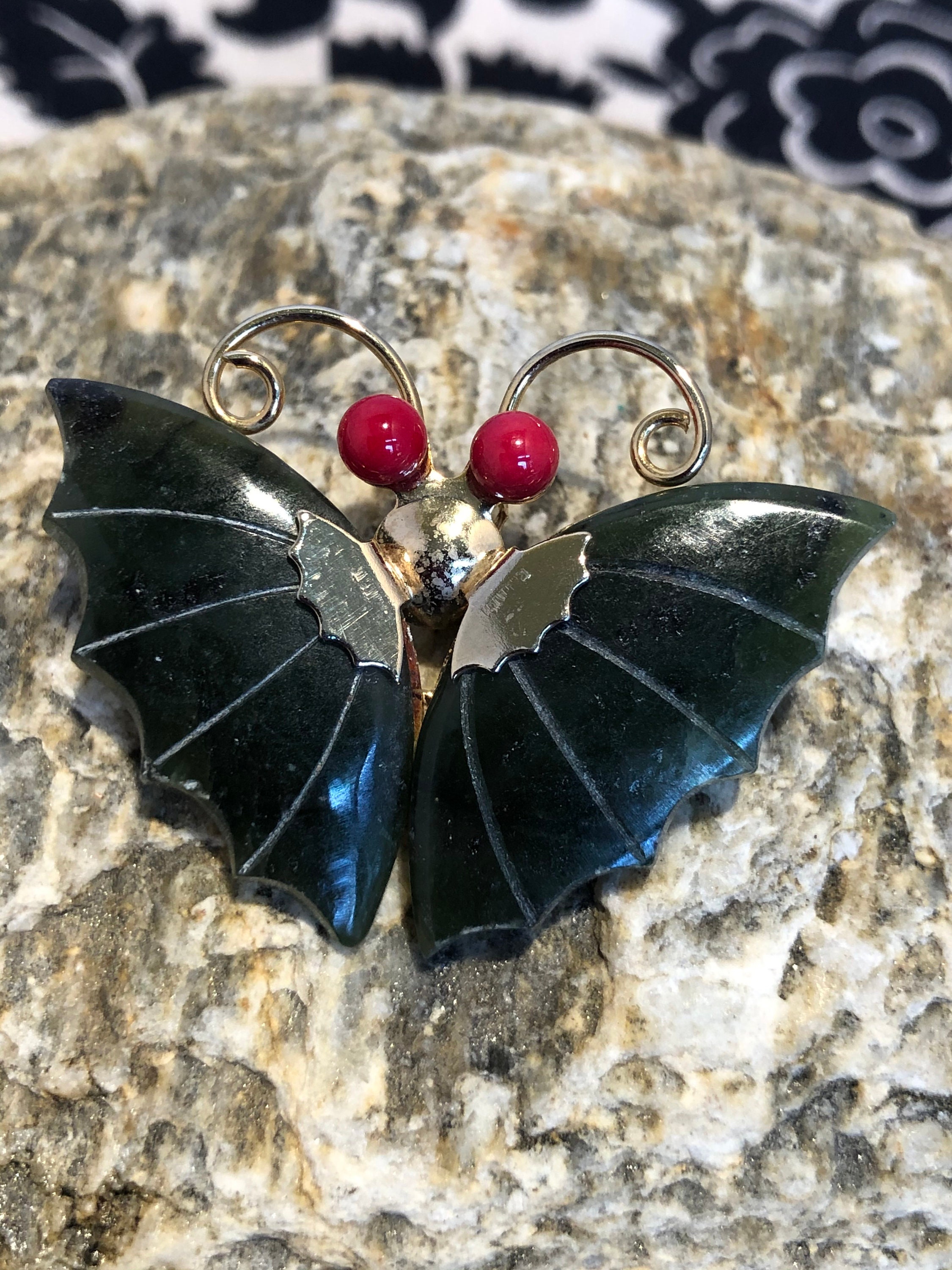 Jade butterfly brooch deals