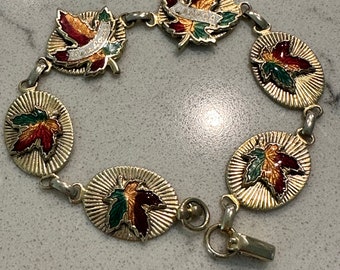 Vintage Lake Louise Canada Souvenir Maple Leaves Charm Link Panel Bracelet