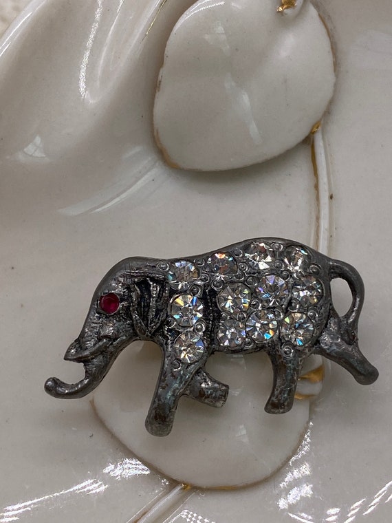 Vintage Small Rhinestone Elephant with a Red Eye - image 2