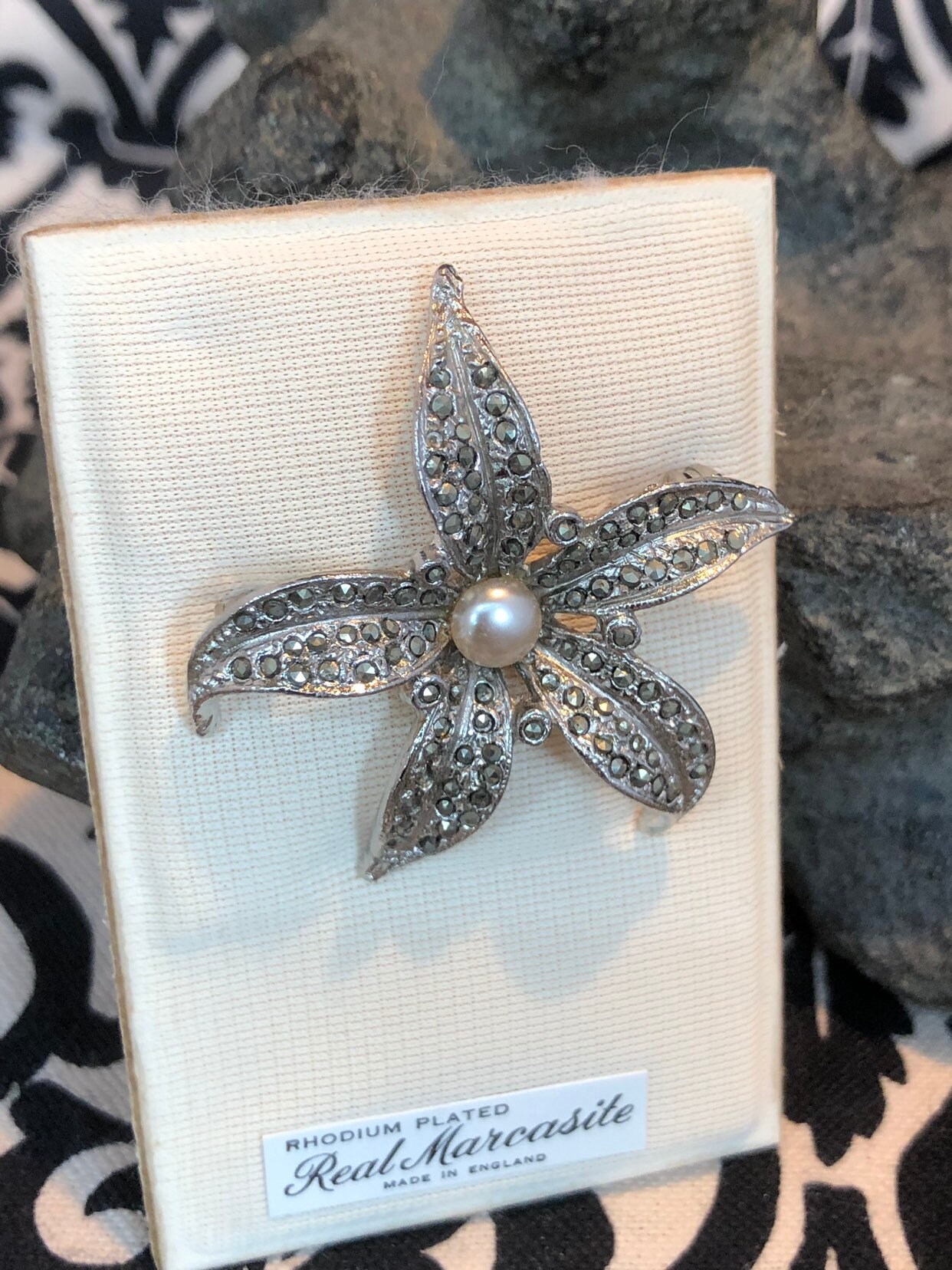 Crystal Rhinestone Starfish Brooches & Women's Silver Plated Hijab Pins -  Luxury Wedding Invitations, Handmade Invitations & Wedding Favors