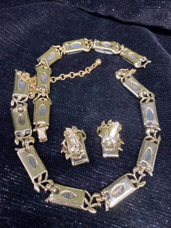 Coro Lucite 50’s Confetti Necklace, Bracelet, and… - image 4