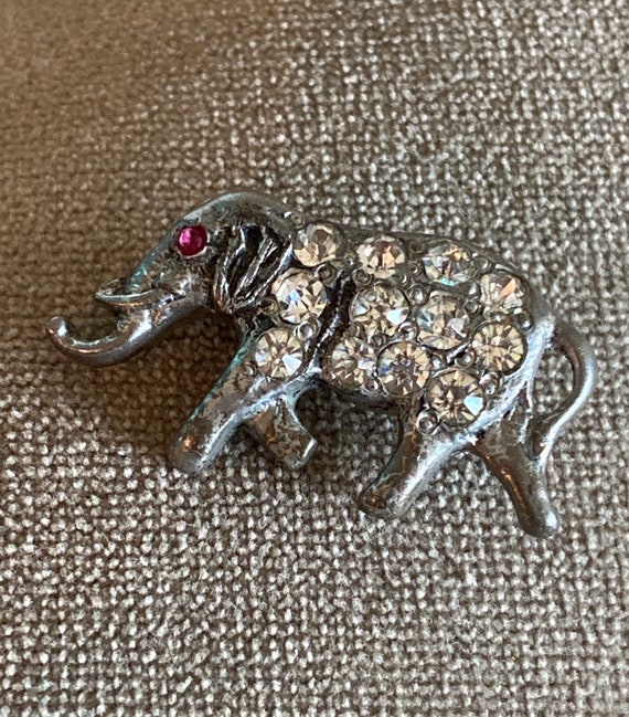 Vintage Small Rhinestone Elephant with a Red Eye - image 1