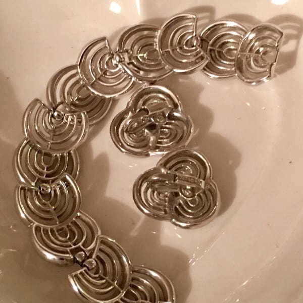 Trifari Silvertone Bracelet and Matching Earrings