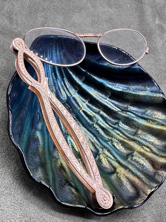 Antique Lorgnette Folding Spectacles - image 2