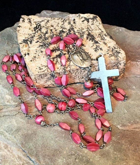 Beautiful Pink Stone Rosary - image 3