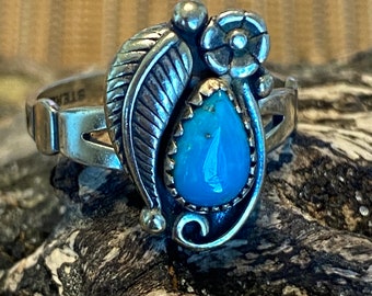 Navajo Sterling and Turquoise Ring