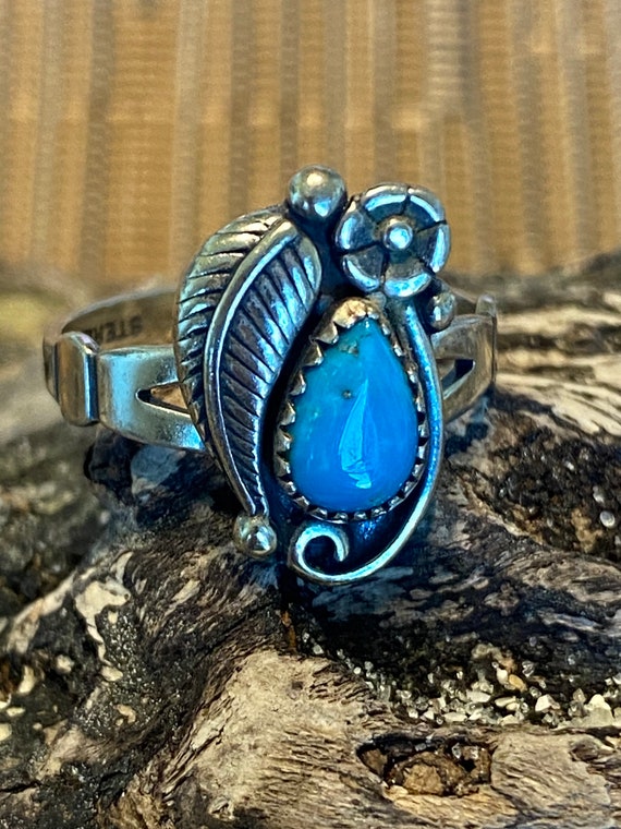 Navajo Sterling and Turquoise Ring