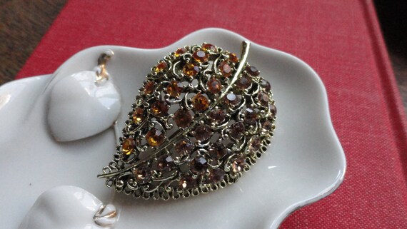 Amber Rhinestone Brooch, Leaf Shaped - image 4