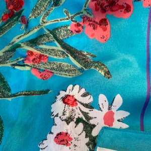 Pretty Floral 30 in x 30 in Scarf from Italy . Good vintage condition.