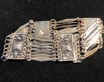 Sterling Silver Artisan Marked Beautiful Link Bracelet