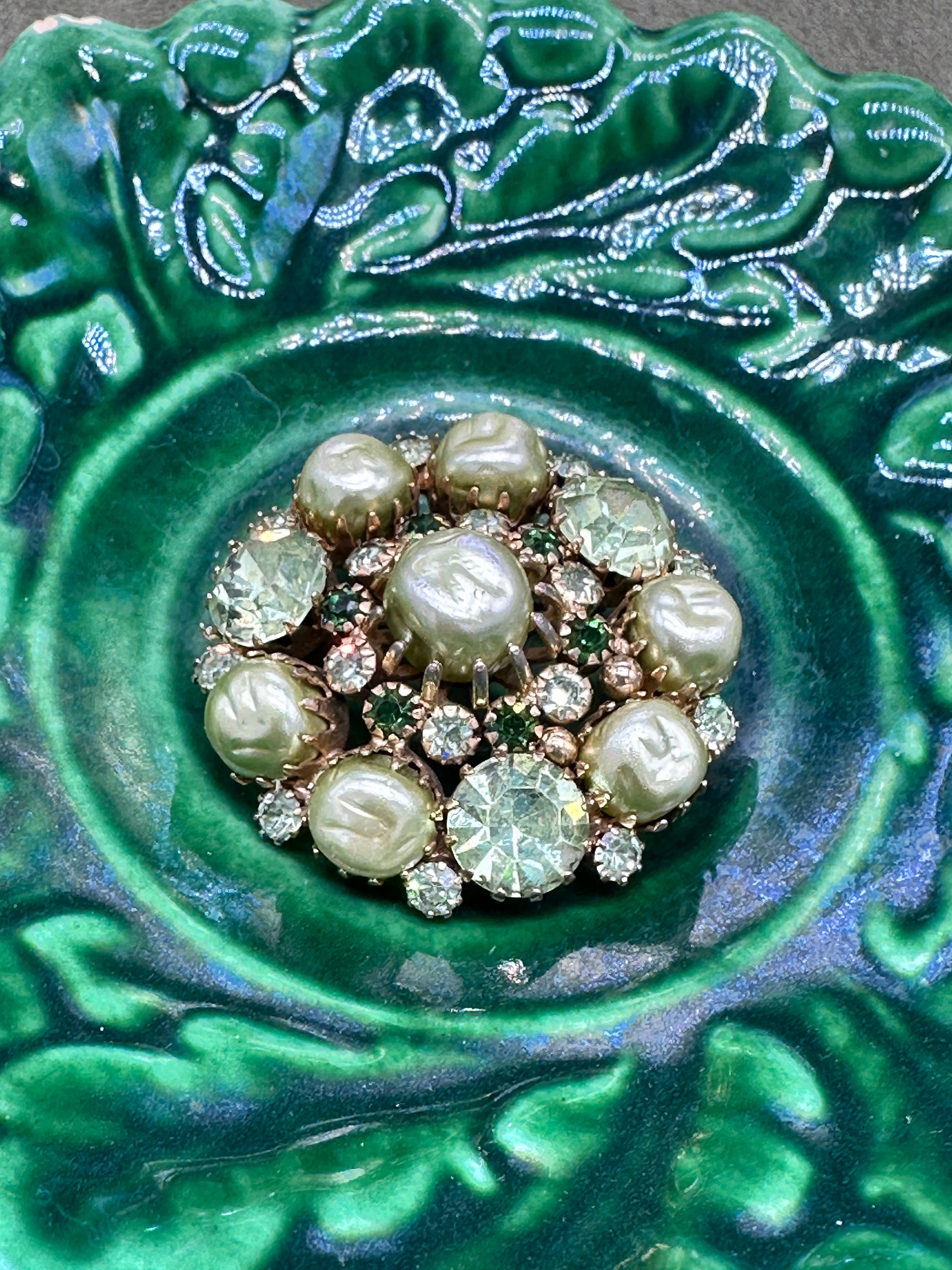 【超お買い得！】 Weiss Vintage Mint Rhinestones Pearls Baroque Faux Green その他