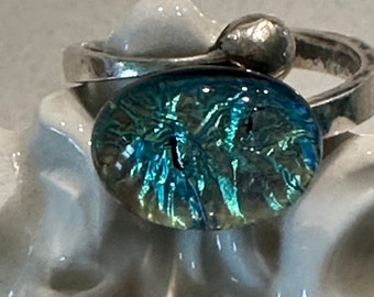 Pretty Turquoise Green Dichroic Glass Sterling Silver Ring