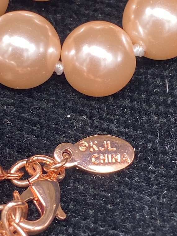 Kenneth J Lane Large Blush Pearl Necklace - image 3