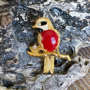 Vintage Gold Tone Red Breasted Bird Painted Enamel Rhinestone Brooch Pin