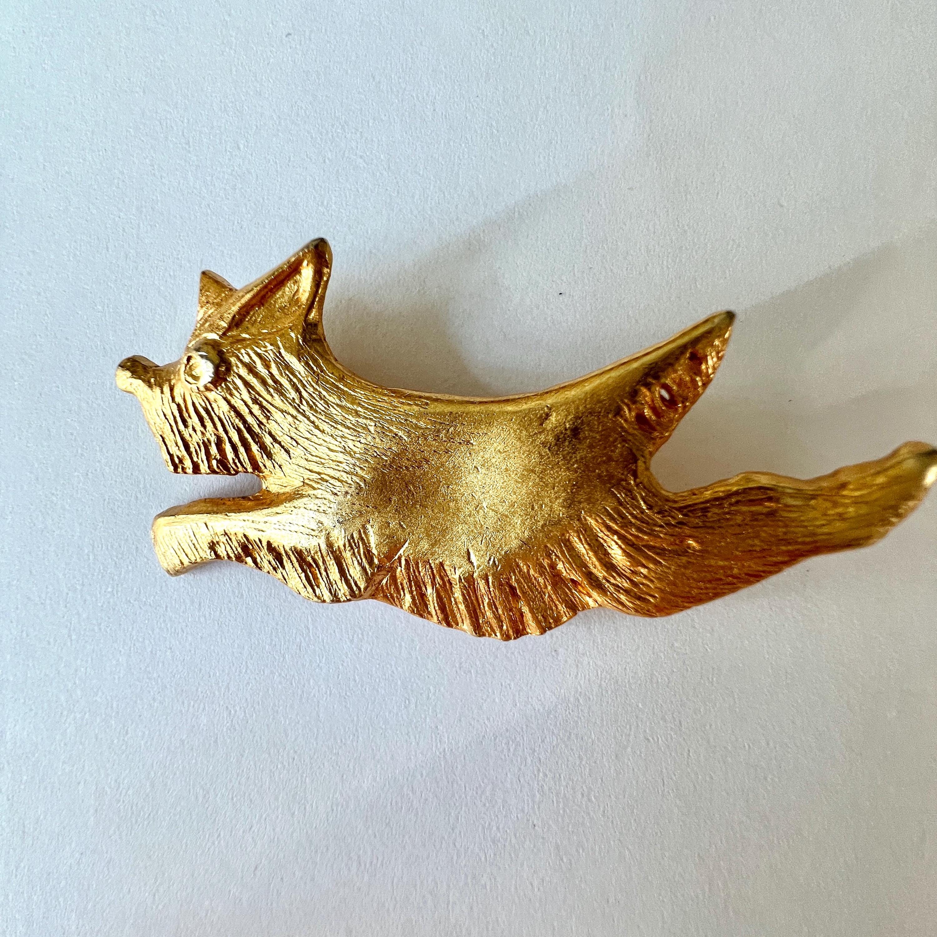 ♡ CELINE ♡ Vintage ♡ C broach ♡ CELINE ♡ Vintage ♡ C broach