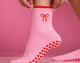 Embroidered Pink Pilates Socks – Heart Grip Barre Socks with Red Bow