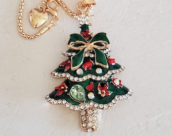Pretty rhinestone christmas tree necklace, tree pendant, 21" chain, heart charm, Christmas craft pendant
