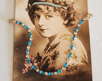 beautiful Vintage blue clear rhinestone bracelet, rhinestone jewelry, gold bracelet