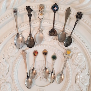 vintage miniature spoon lot 11 pc, souvenir spoon, Mickey mouse, Gettysburg, Rolex, Georgia, Bourbon st