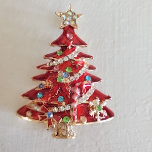 rhinestone pin Brooch Christmas tree, wreath craft jewelry, red Christmas, jeweled  brooch
