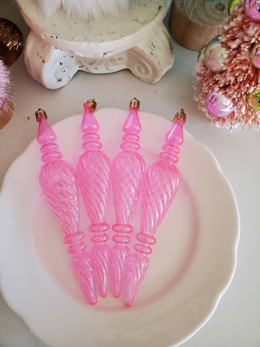4 Retro Lipstick Plastic Pink Finial Ornaments, Ornament Set, Pink