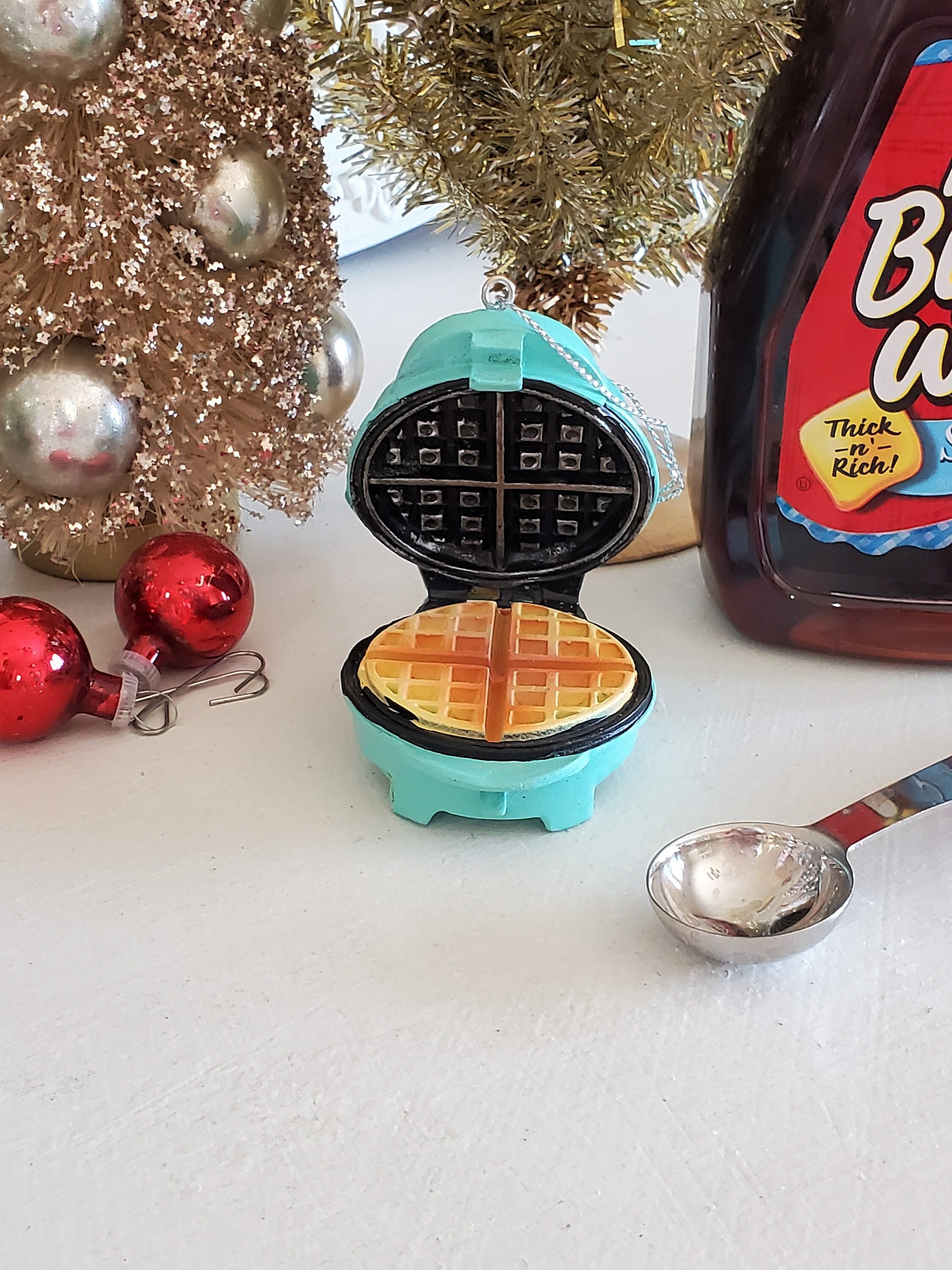 Dash Holiday Waffle Irons Are Back 2022 - Make Christmas Waffles