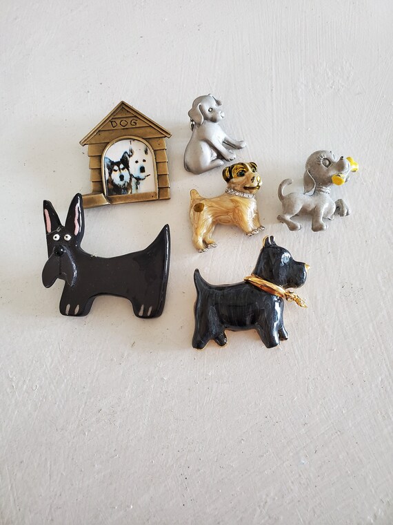 Pin's Broche Vintage Chien - Laiton - Thème Chasse - Unisexe - Rare #J-76