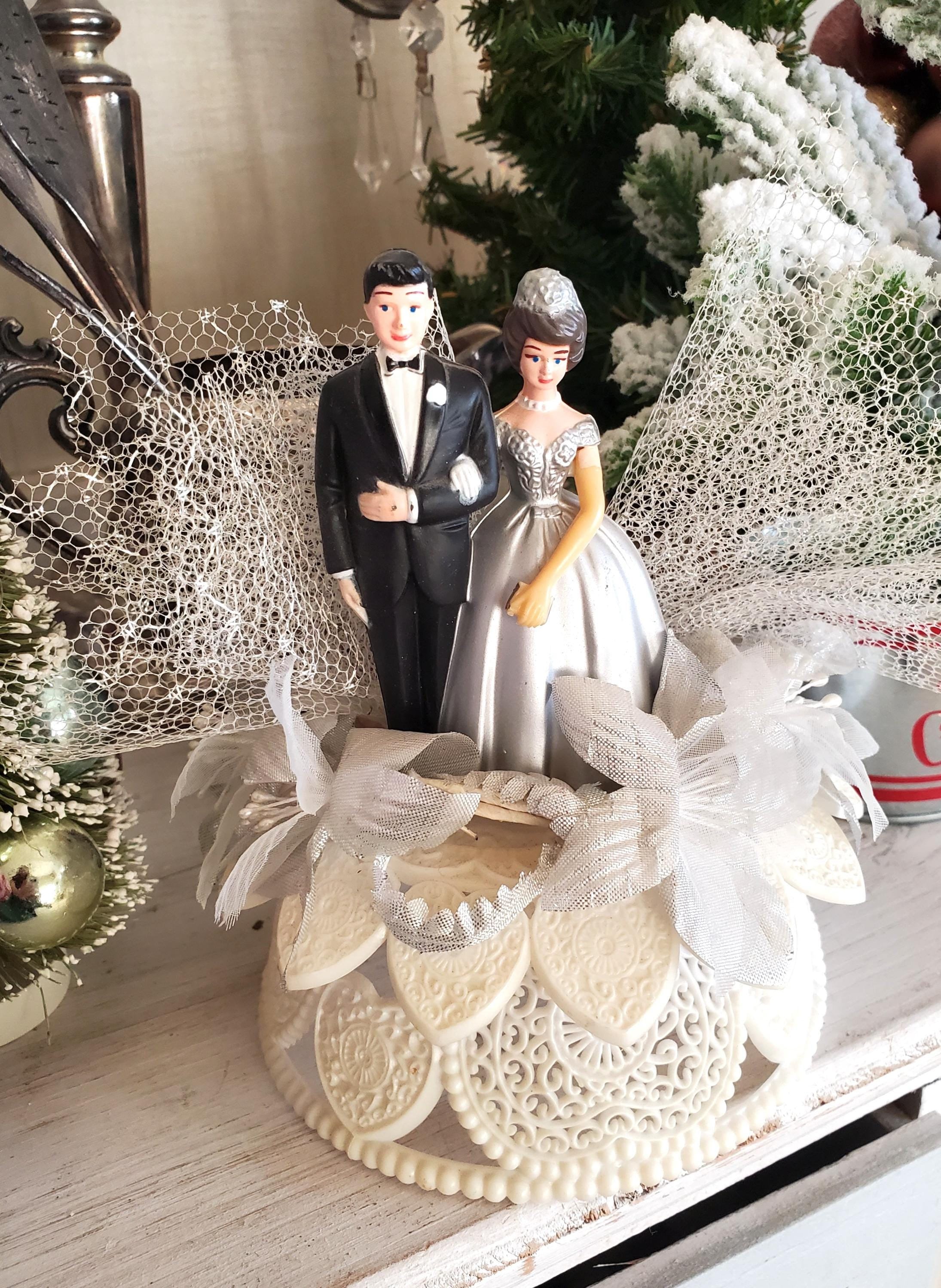 Old Vintage Wedding Cake Topper, Vintage Bride Groom, Antique