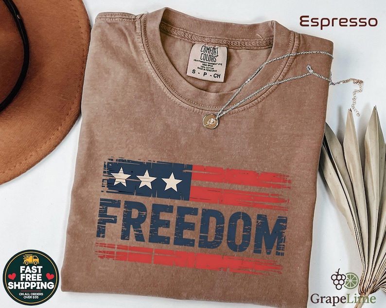 Charlie Kirk T-Shirt Herren Mit USA Flagge Design - Distressed Look 2025